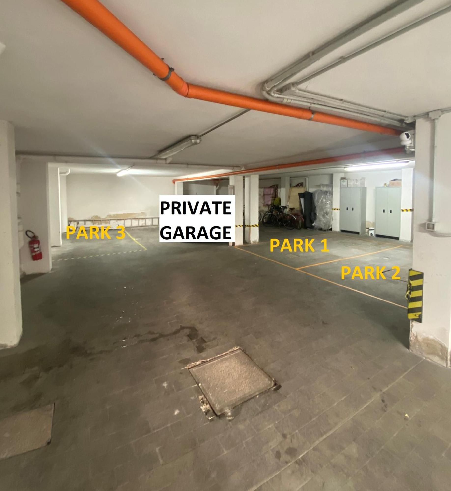 Fashion Apartment Gold Bologna With Jacuzzi & Car Garage Екстер'єр фото
