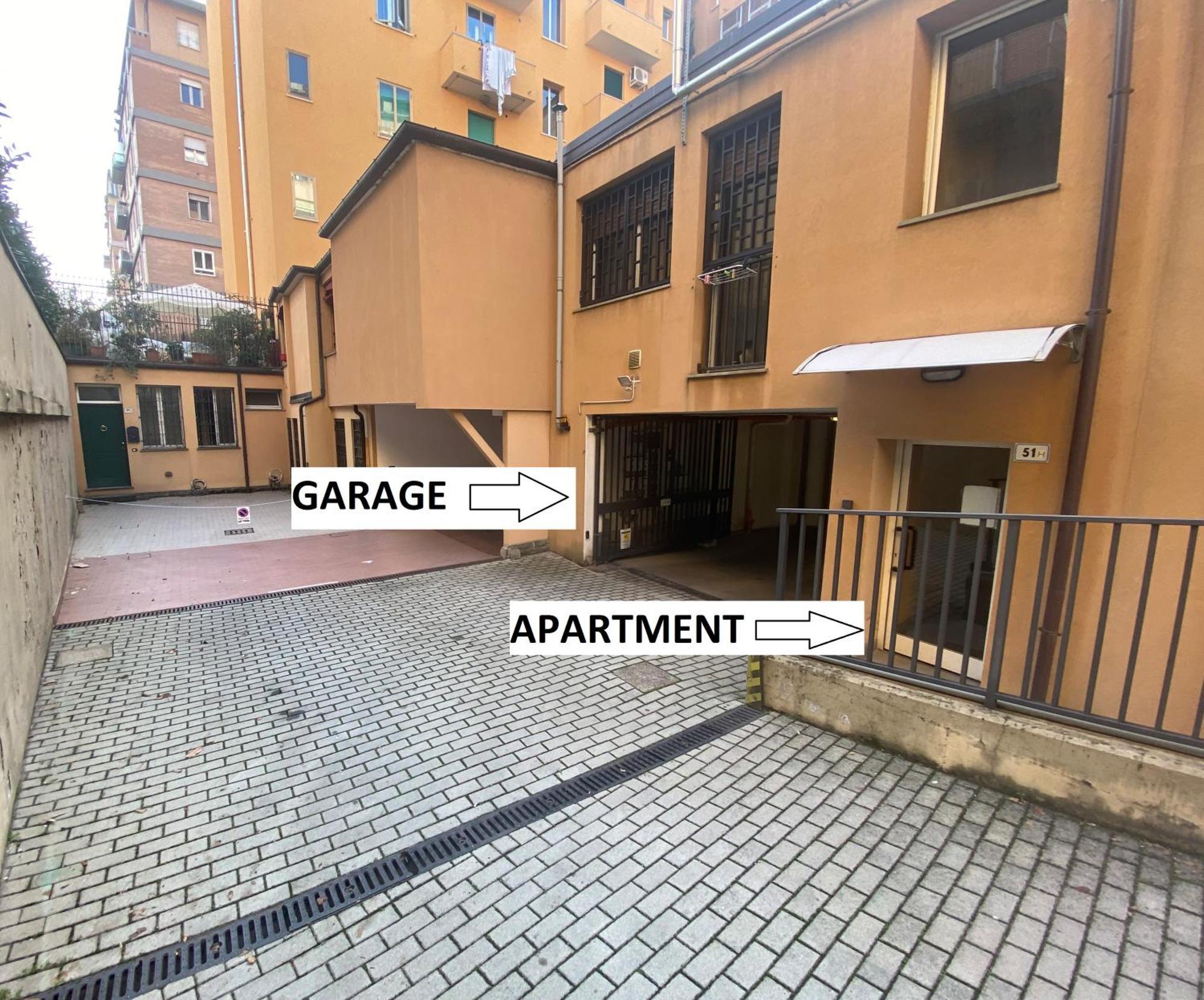 Fashion Apartment Gold Bologna With Jacuzzi & Car Garage Екстер'єр фото